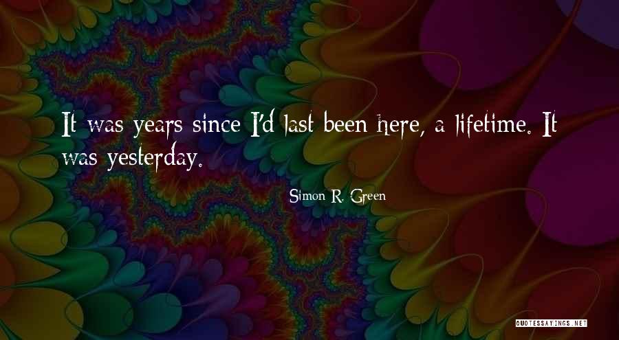 Attenzione Frasi Quotes By Simon R. Green Attenzione Frasi Quotes By Simon R. Green