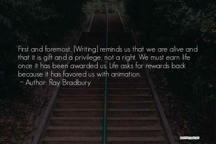 Best Awarded Quotes By Ray Bradbury