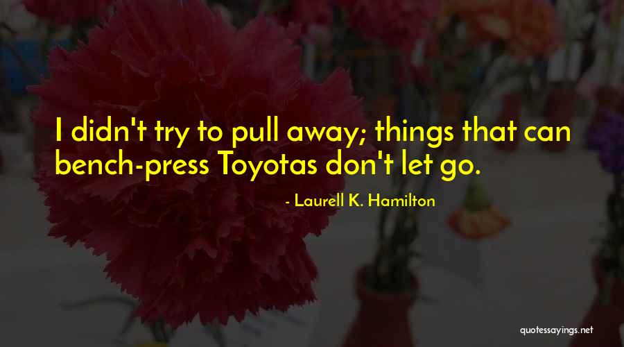 Brilho Nos Olhos Quotes By Laurell K. Hamilton Brilho Nos Olhos Quotes By Laurell K. Hamilton