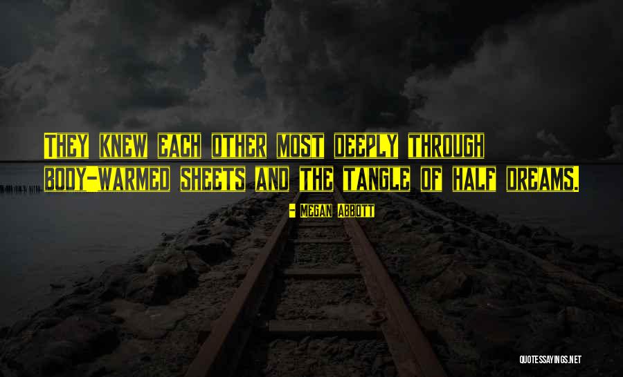 Describir La Apariencia Quotes By Megan Abbott Describir La Apariencia Quotes By Megan Abbott