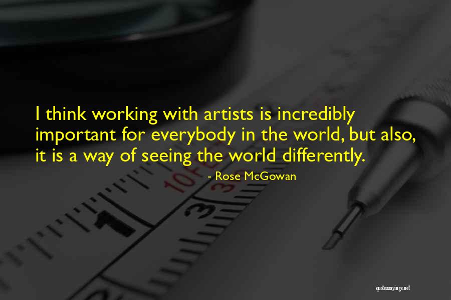 Esservice Quotes By Rose McGowan Esservice Quotes By Rose McGowan