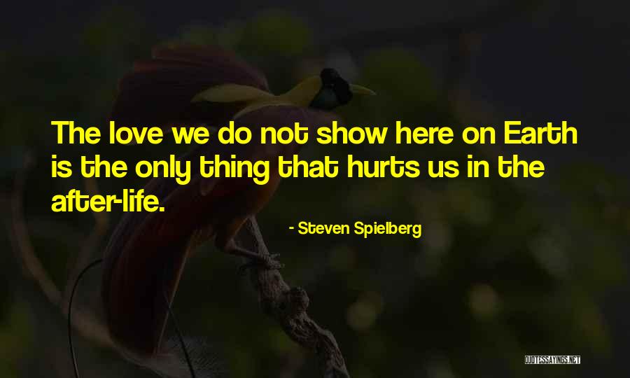 Flashbulbs Green Quotes By Steven Spielberg Flashbulbs Green Quotes By Steven Spielberg