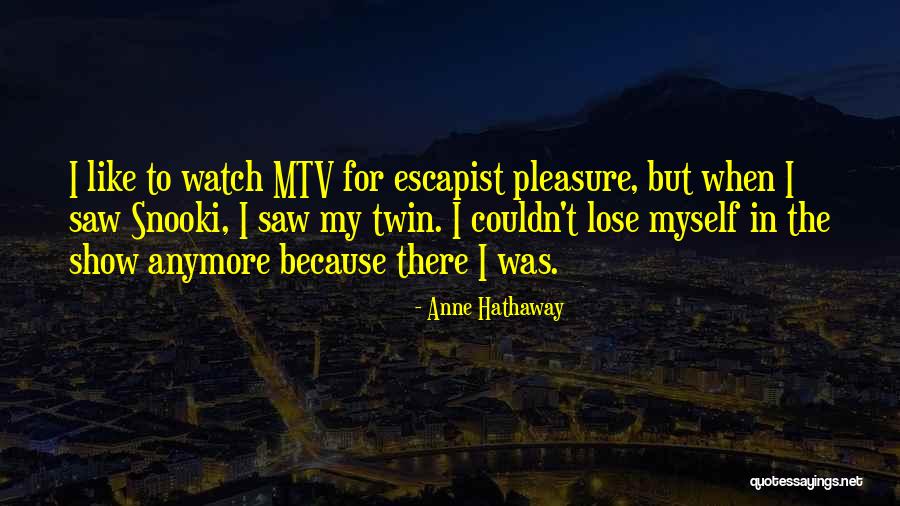 Friend Being Laid To Rest Quotes By Anne Hathaway Friend Being Laid To Rest Quotes By Anne Hathaway