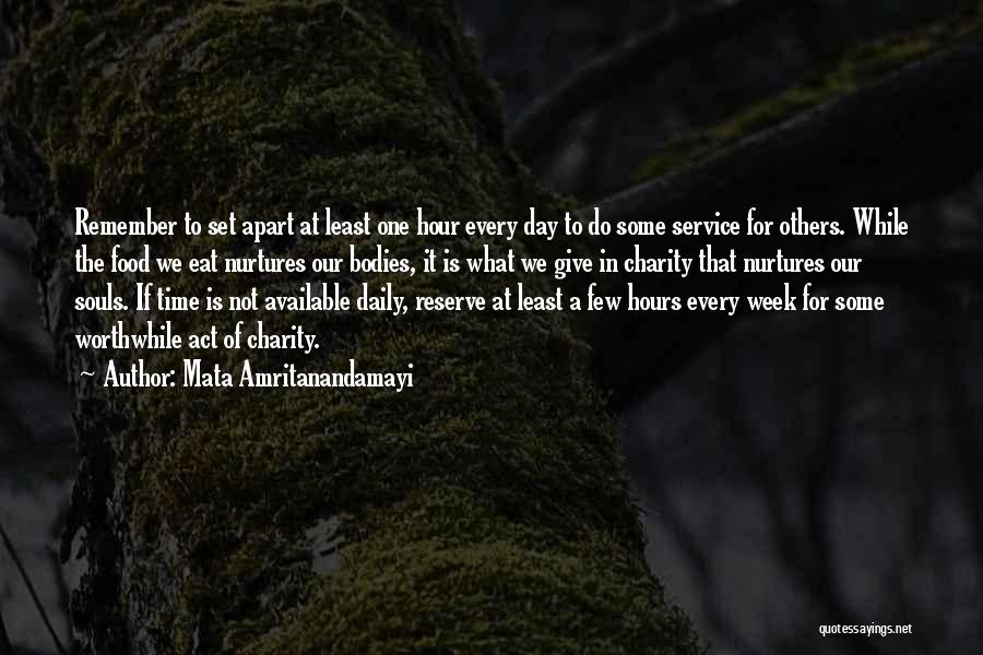 Giving Service To Others Quotes By Mata Amritanandamayi
