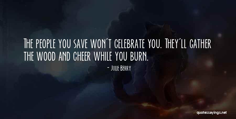 Grandes Esperanzas Quotes By Julie Berry