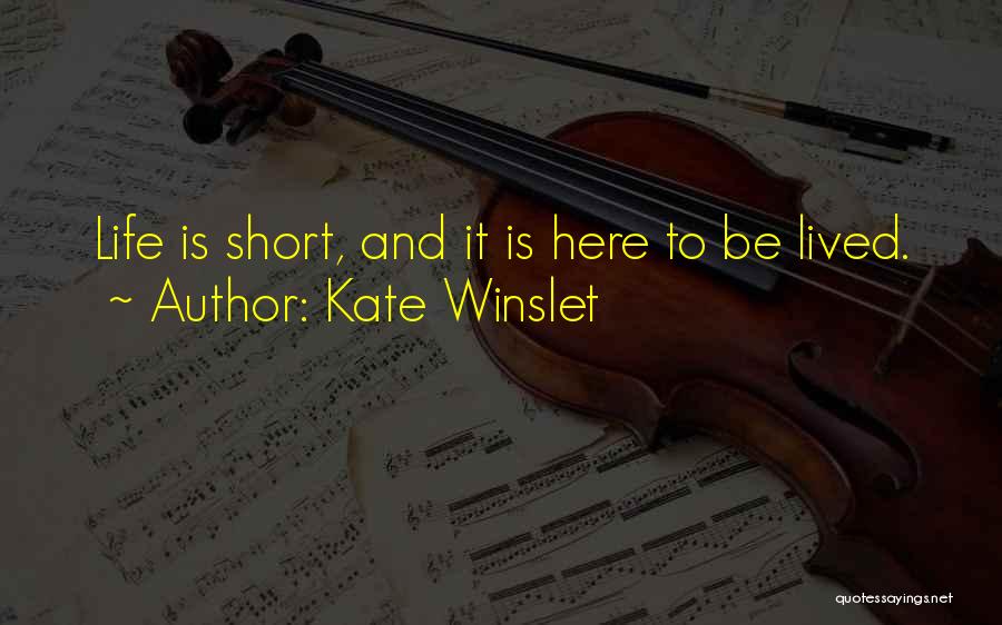 Gyenge N Met L Quotes By Kate Winslet