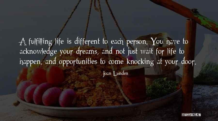 Hates Yourself In Mirror Quotes By Joan Lunden Hates Yourself In Mirror Quotes By Joan Lunden
