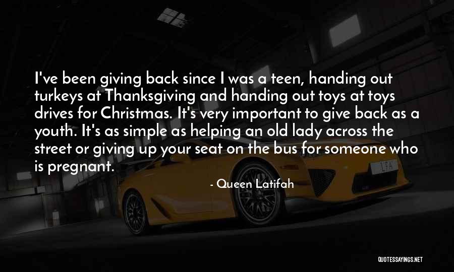 Helping Others At Christmas Quotes By Queen Latifah