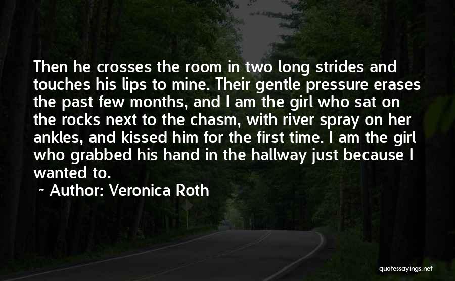I Am The Girl Who Quotes By Veronica Roth