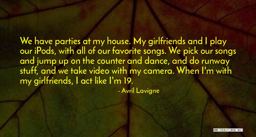 Ipods Quotes By Avril Lavigne