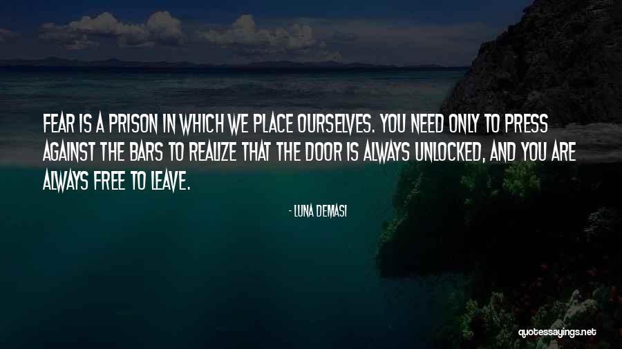 Jattan De Munde Quotes By Luna DeMasi Jattan De Munde Quotes By Luna DeMasi