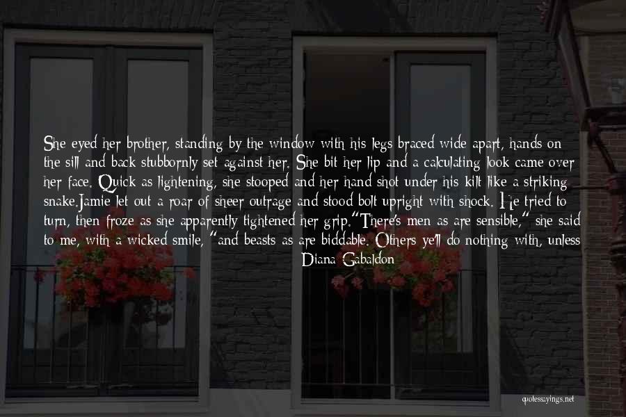 Look Back Smile Quotes By Diana Gabaldon