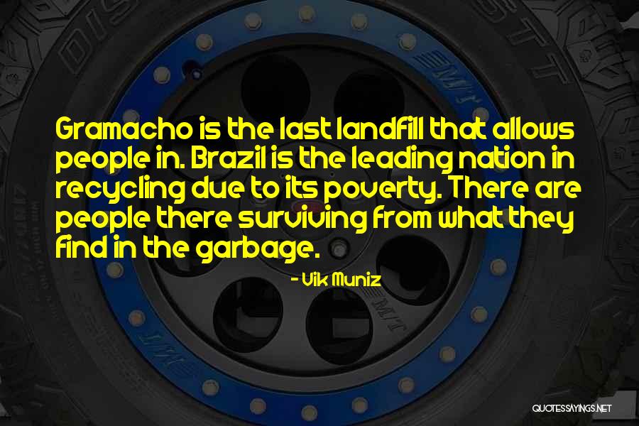 Lunares Benignos Quotes By Vik Muniz Lunares Benignos Quotes By Vik Muniz