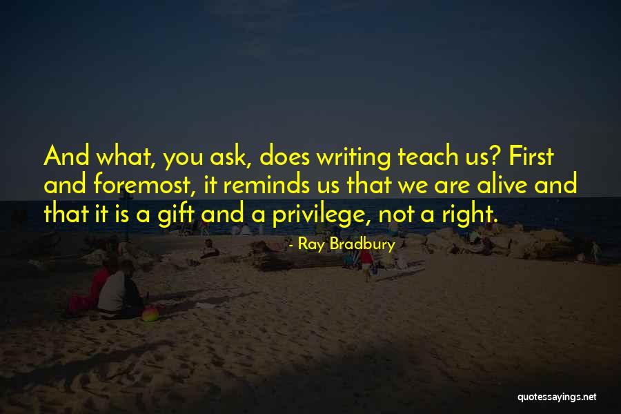Mc Fiction Books Quotes By Ray Bradbury Mc Fiction Books Quotes By Ray Bradbury