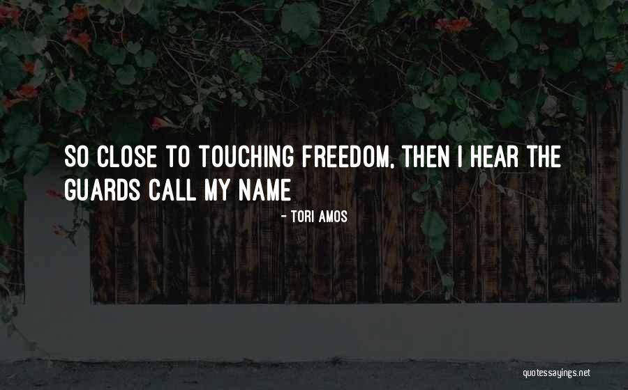 Omarm Je Quotes By Tori Amos Omarm Je Quotes By Tori Amos