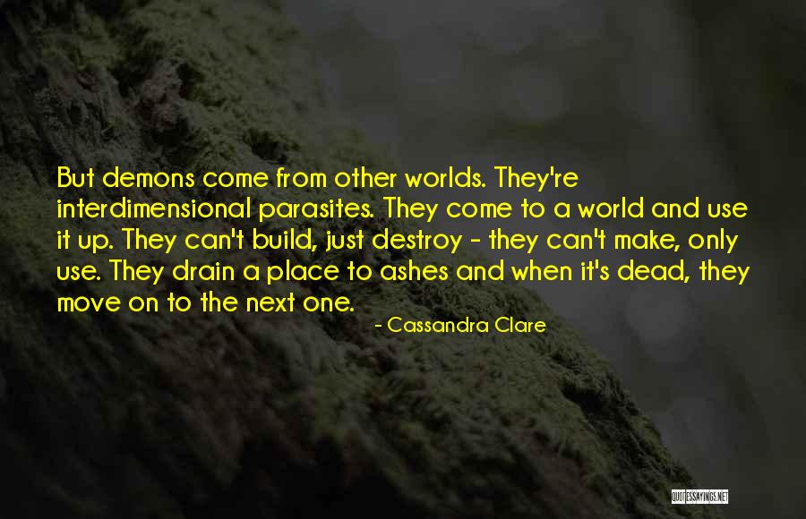 Perseguitato In Inglese Quotes By Cassandra Clare Perseguitato In Inglese Quotes By Cassandra Clare