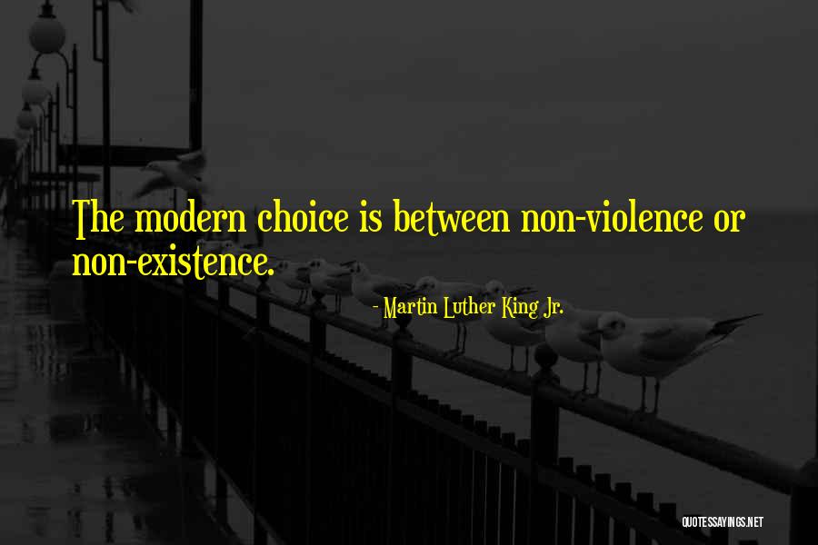Pratigya 33 Quotes By Martin Luther King Jr. Pratigya 33 Quotes By Martin Luther King Jr.
