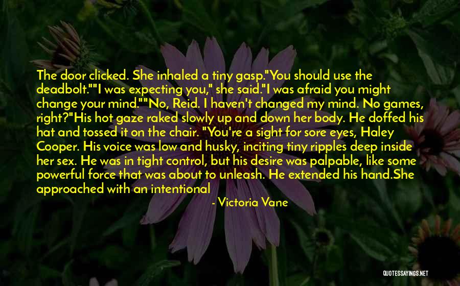 Seductive Eyes Quotes By Victoria Vane