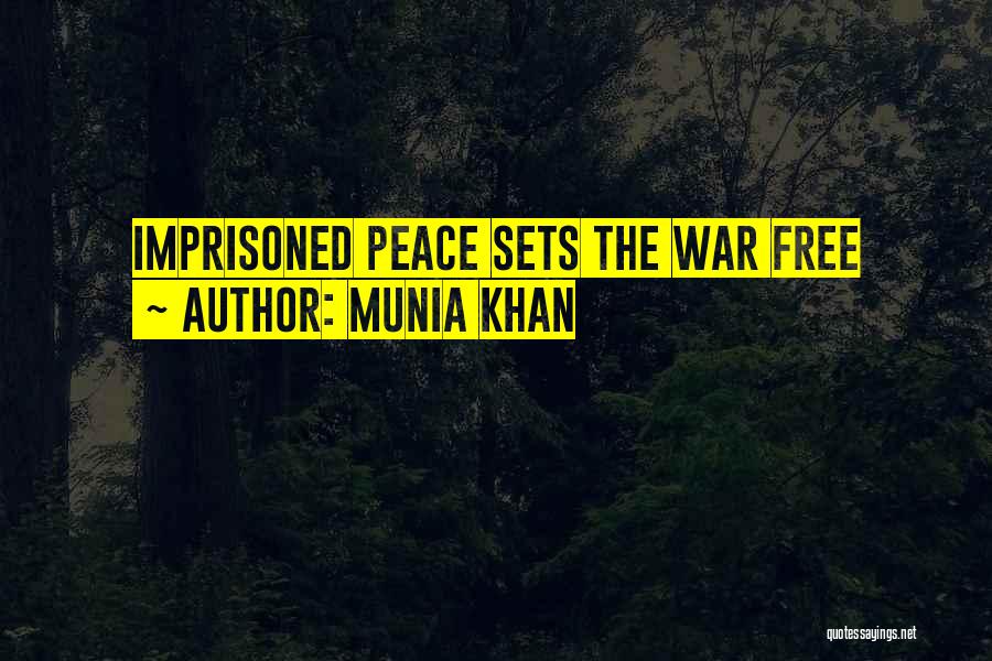 Six Word Memoirs Quotes By Munia Khan