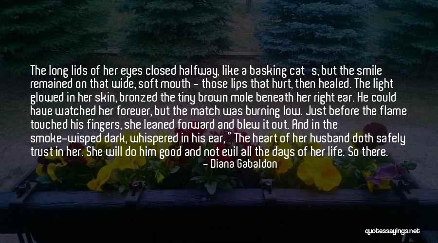 Smile And Hurt Quotes By Diana Gabaldon Smile And Hurt Quotes By Diana Gabaldon