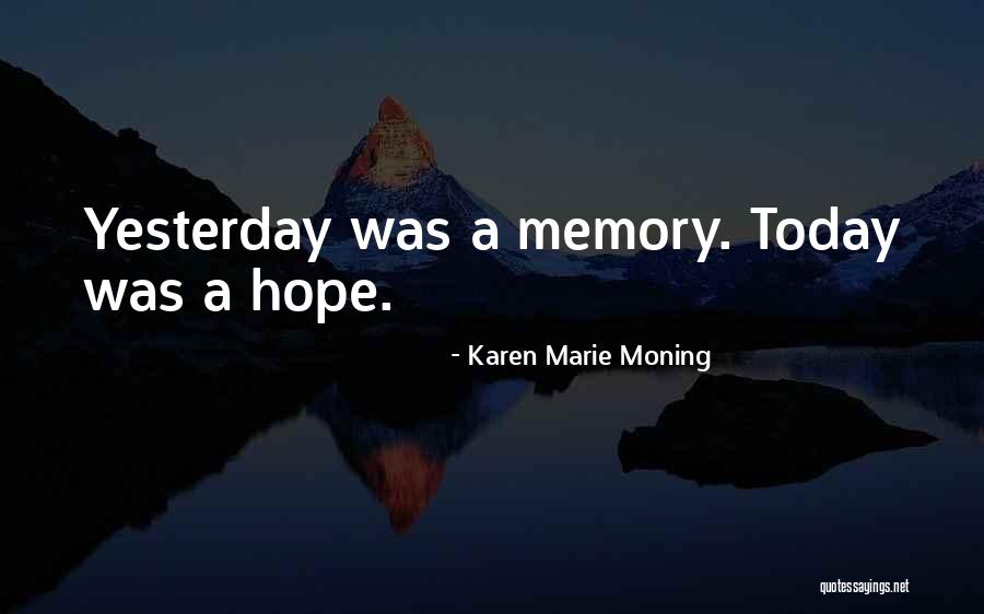 Soooo Hot Quotes By Karen Marie Moning Soooo Hot Quotes By Karen Marie Moning