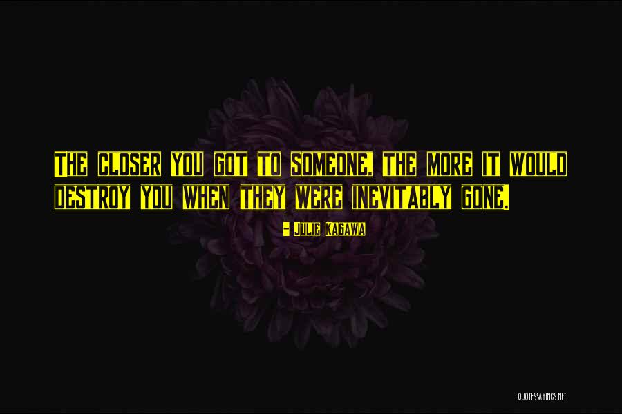 Uglies Peris Quotes By Julie Kagawa Uglies Peris Quotes By Julie Kagawa