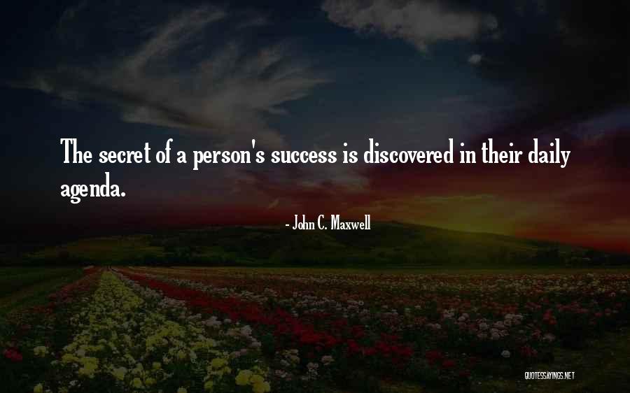 Underscored In Tagalog Quotes By John C. Maxwell