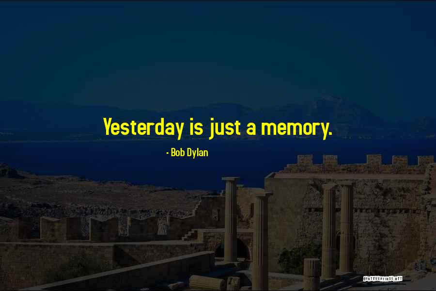 Yoshino Soma Quotes By Bob Dylan